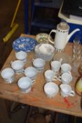 Mixed Lot: Various ceramics to include 19th Century blue and white plate, Royal Norfolk tea wares,