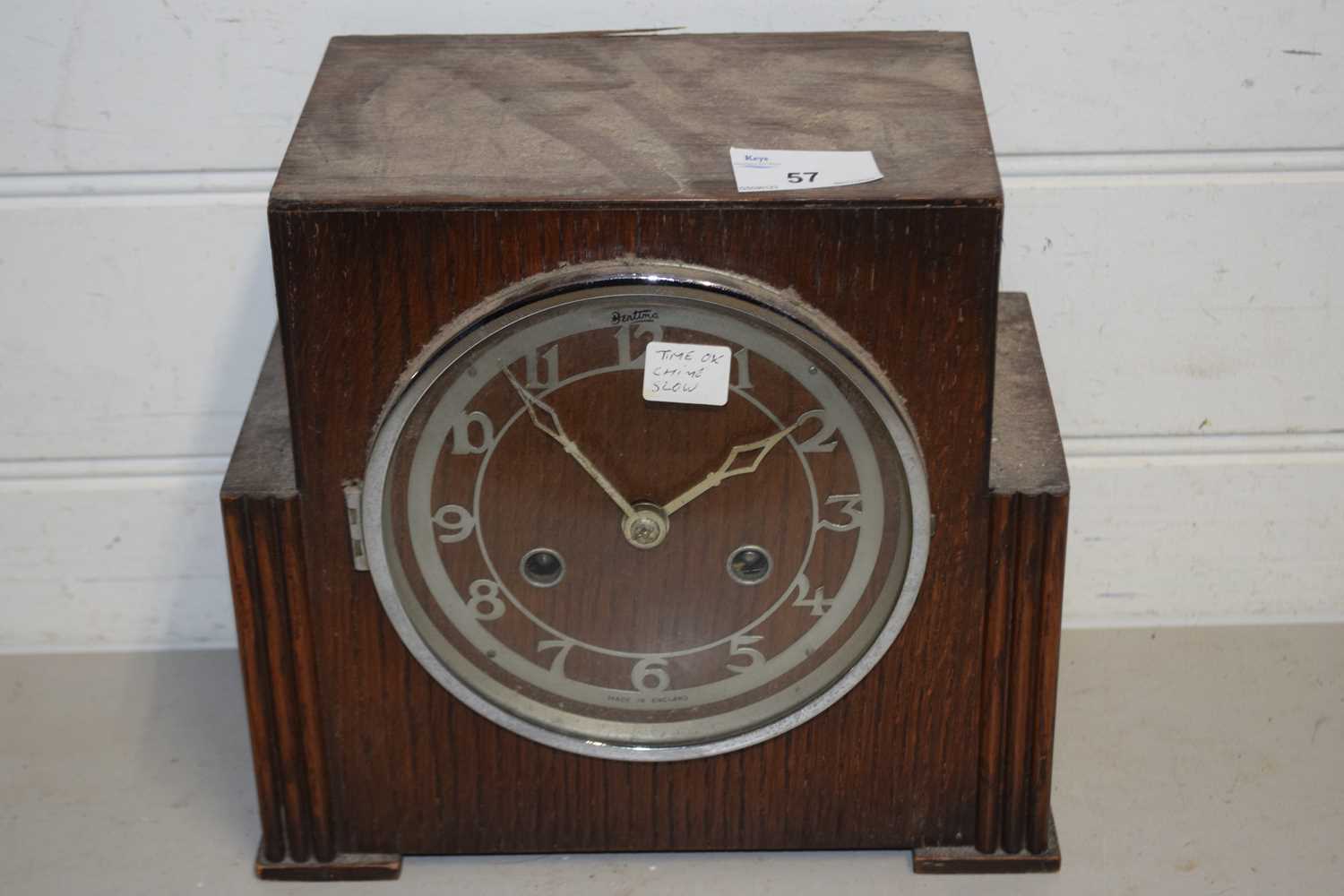 Early 20th Century oak cased mantel clock