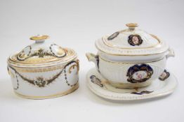 Early 19th Century Spode sucrier and cover, pattern 319 together with a further small terrine and