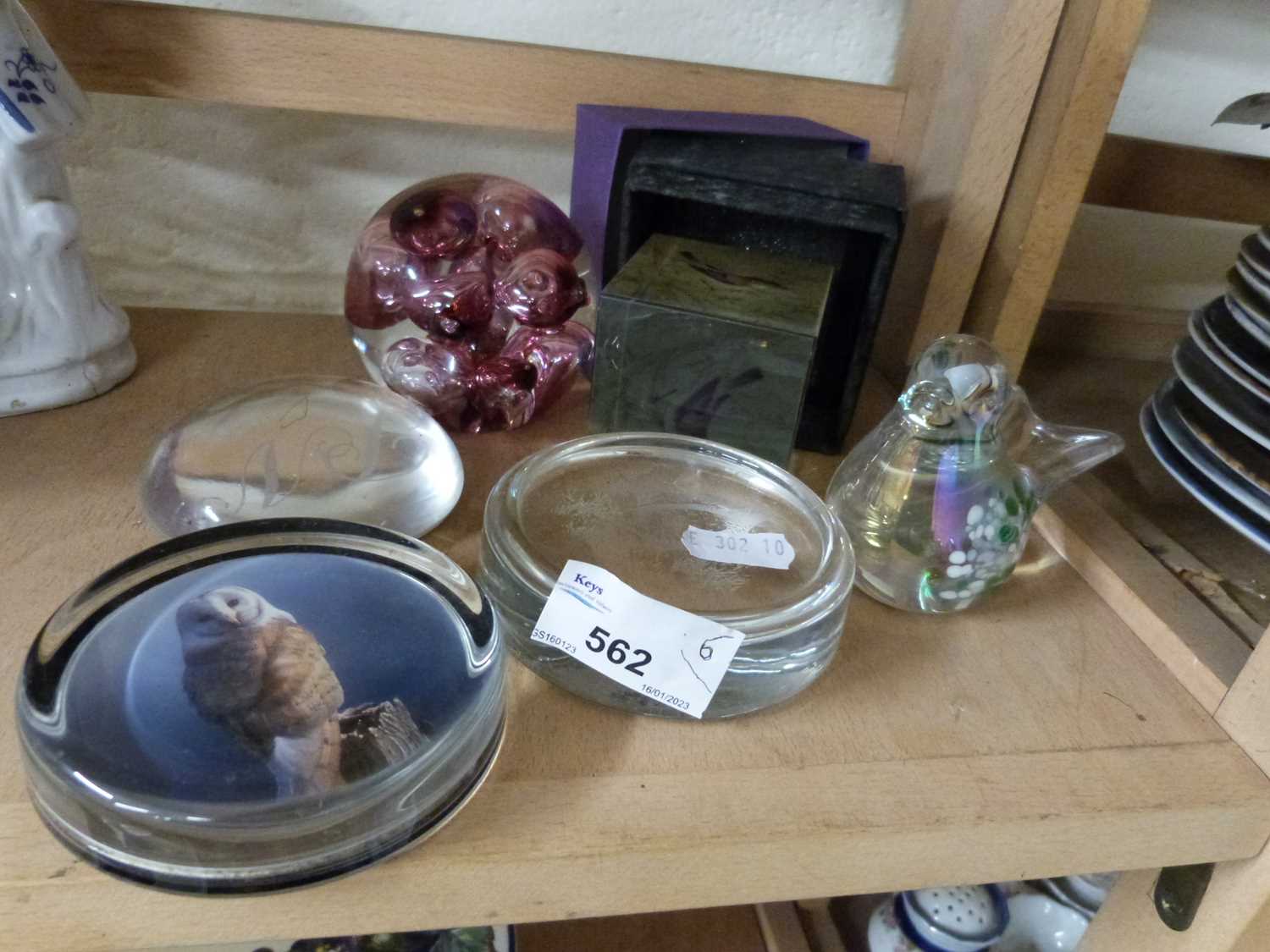 Mixed Lot: Paperweights and other items