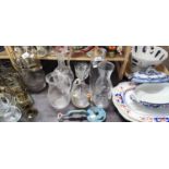 Mixed Lot: Various assorted glass vases