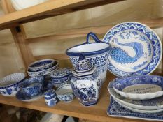 Mixed Lot: Various blue and white ceramics to include 19th Century pearl ware cup and saucer and