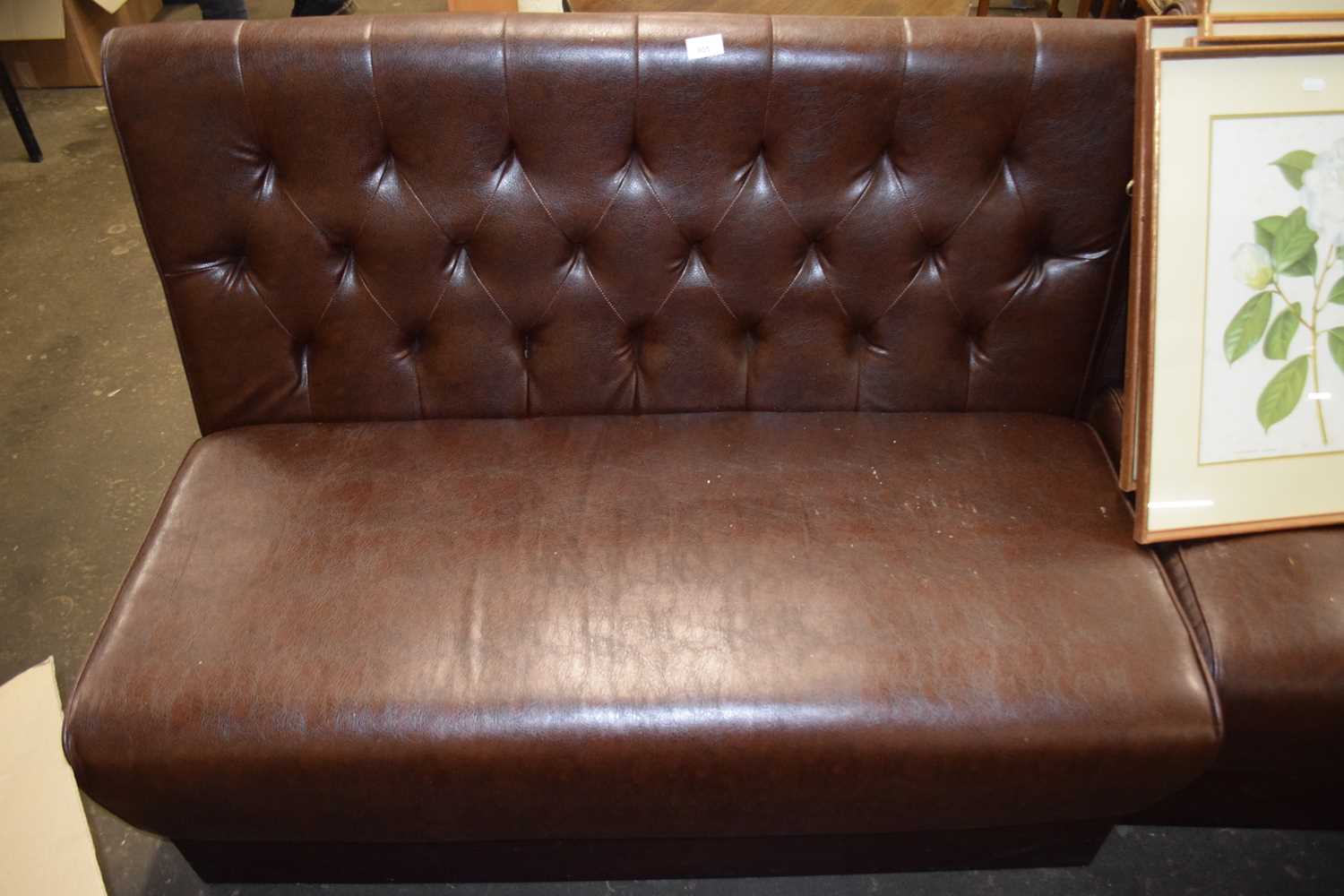 Modern button back upholstered pub bench for commercial use, 120cm long