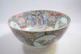 Large Japanese porcelain punch bowl, 20th Century with polychrome designs of flowers and Chinese