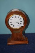 Light oak early 20th Century mantel clock with brass plaque marked RMC with French movement