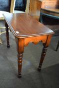 Small Victorian mahogany side table raised on turned legs, 81cm wide