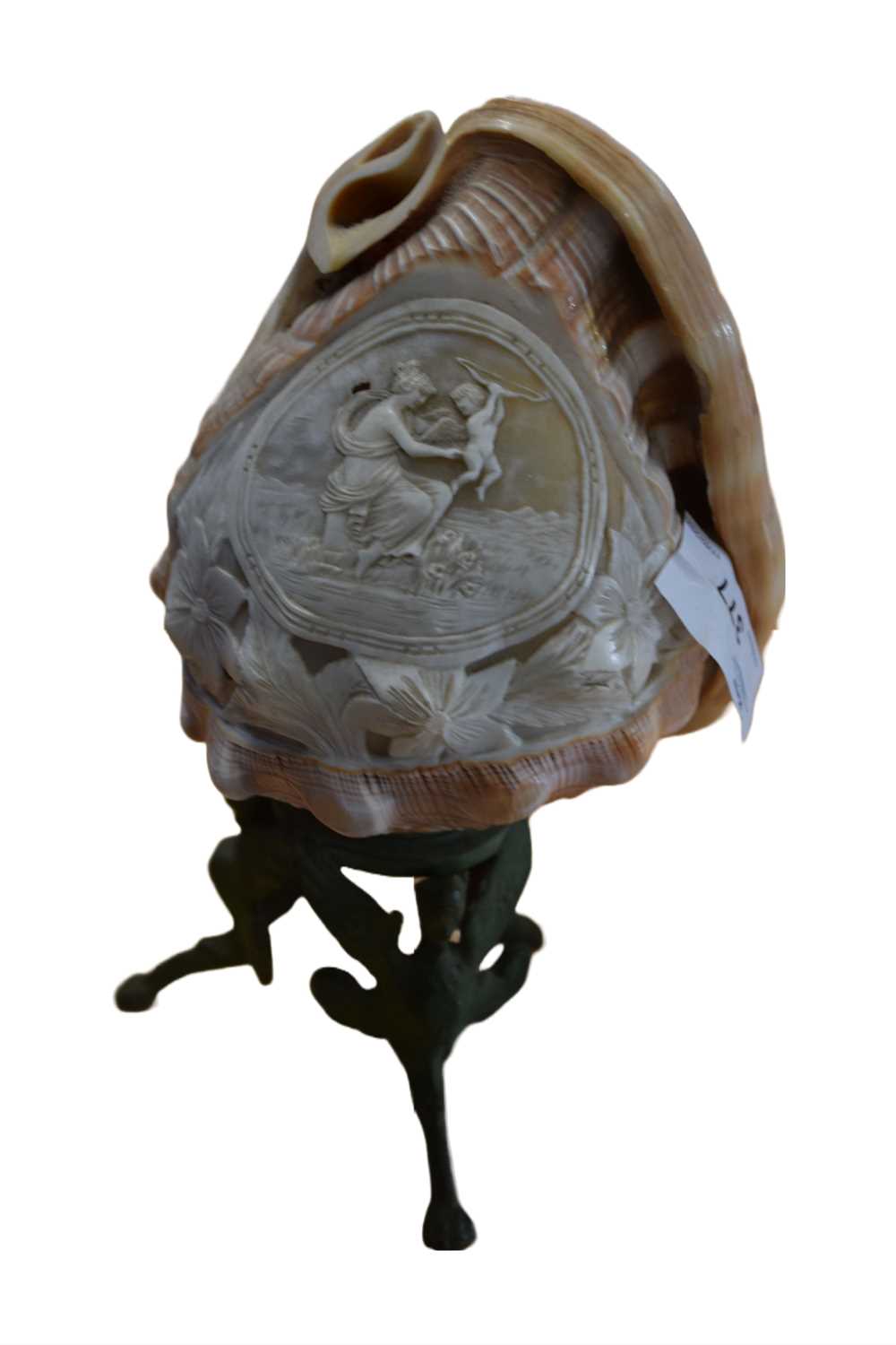 Shell with carved classical decoration mounted on a metal base - Image 2 of 2