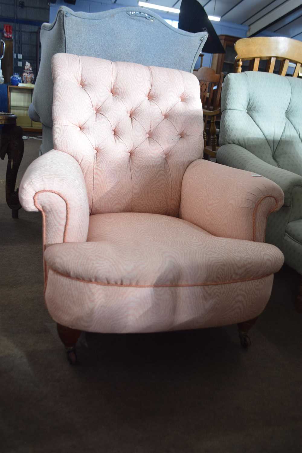 20th Century pink button upholstered armchair together with a similarly upholstered footstool (2) - Image 3 of 3