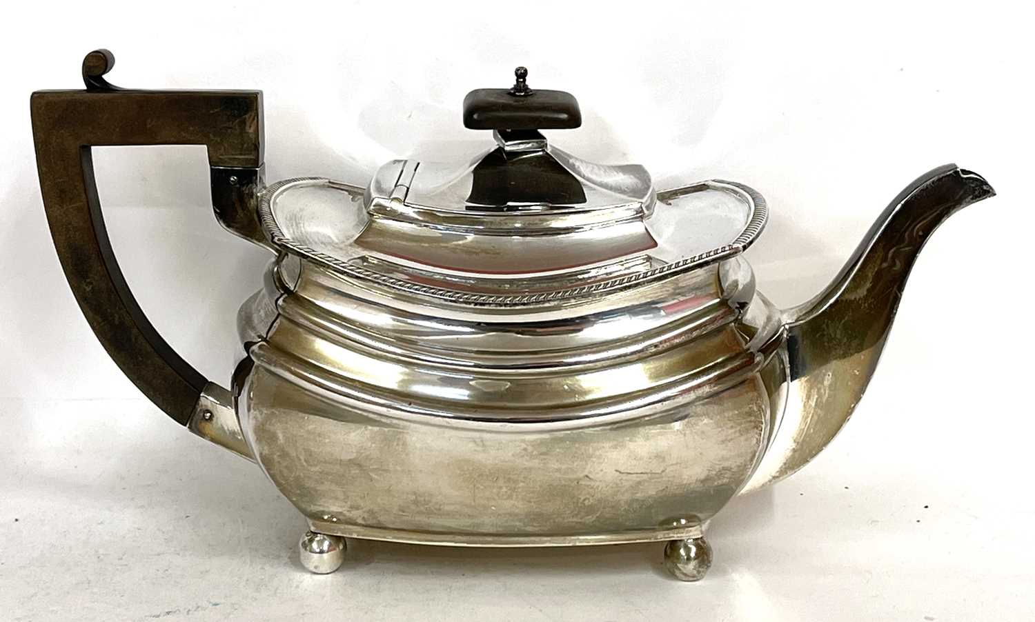 George VI silver three piece tea set comprising teapot, twin handled sugar bowl and jug of rounded - Image 3 of 9