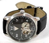 A Junkers 6360-2 Dessau 1926 gents wrist watch, the watch has a grey dial with contrasting white