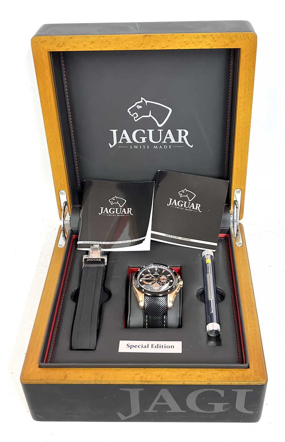 A Jaguar Special Edition J691 gents chronograph quartz wrist watch with original box and - Image 2 of 10