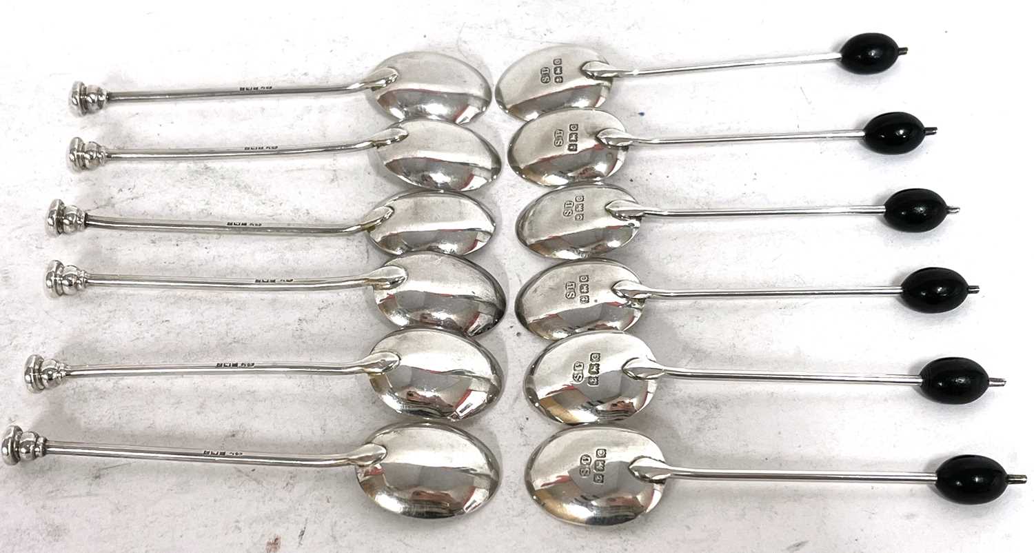 Cased set of six George V silver bean end coffee spoons, Birmingham 1927, makers mark for William - Image 4 of 7