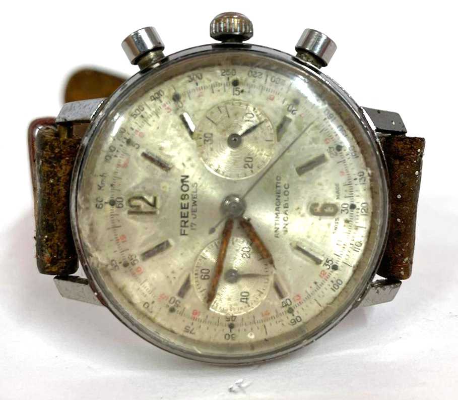 Freeson chronograph gents wrist watch, the watch has a manually crown wound movement along with a - Image 2 of 4