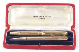 Mixed Lot: A swan pen Mabie Todd & Co Ltd, engine turned engraved, screw on lid with a 14ct swan