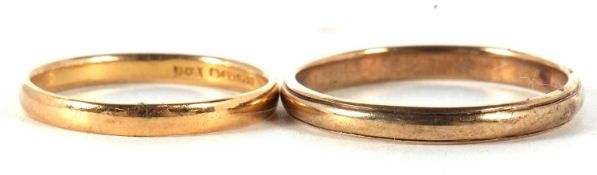 A 22ct gold wedding band, size P, 2.1g, together with a 9ct wedding band, size W, 2.4g (2)
