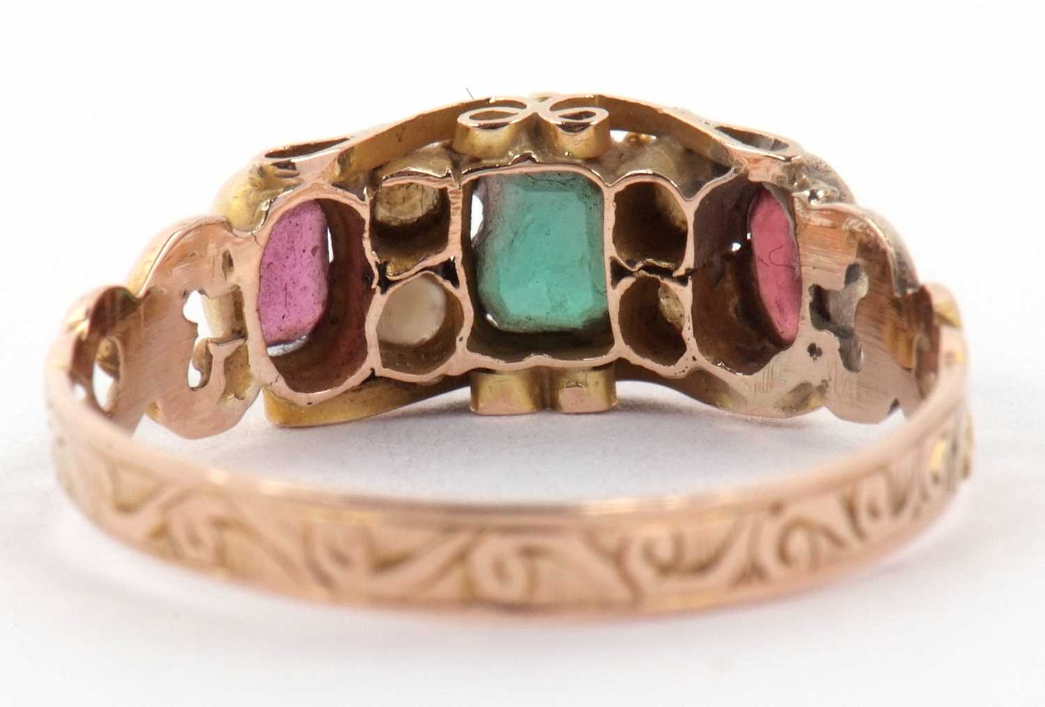 A late Victorian garnet, green stone and seed pearl ring, with pierced gallery and shoulders and - Image 6 of 10