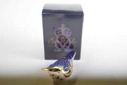 Royal Crown Derby paperweight model of a bird with original box
