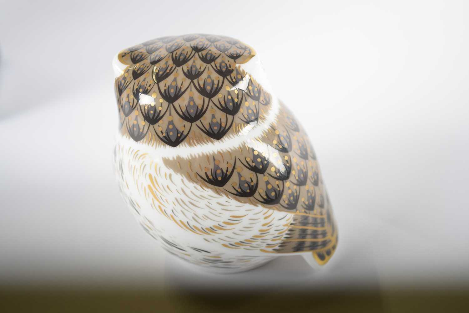 Royal Crown Derby paperweight model of a little grey owl with box - Image 3 of 4