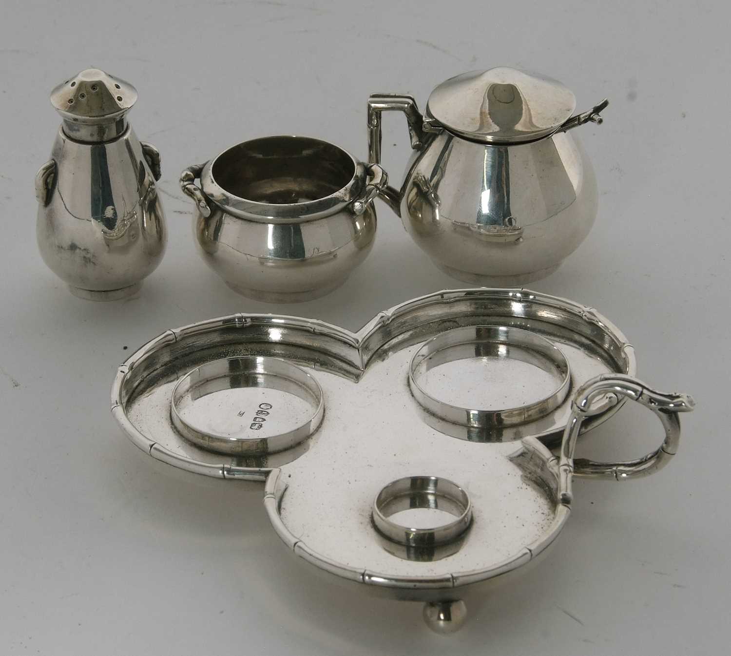 A good quality late Victorian cruet stand comprising mustard and spoon, open salt and pepper all - Image 9 of 16