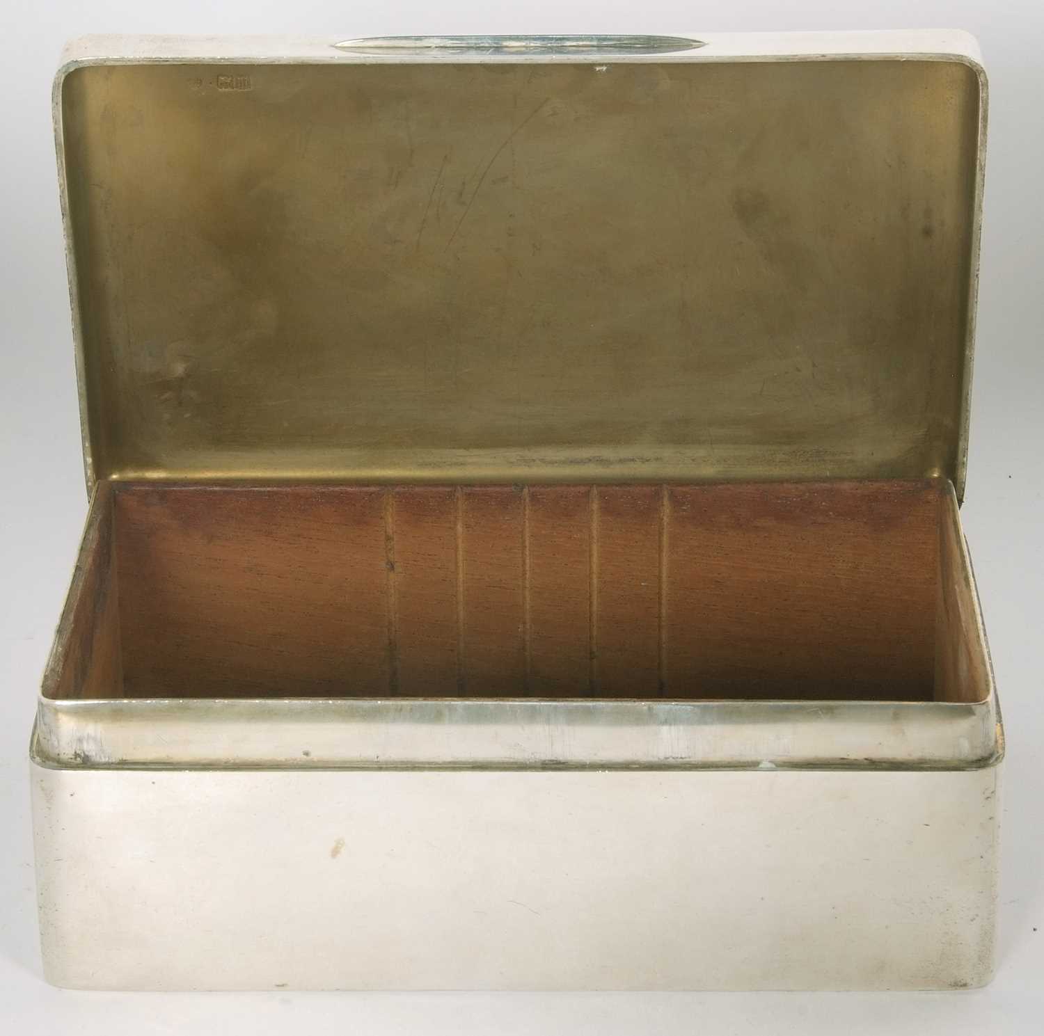 A large Edward VII silver encased cigar box of plain polished rectangular form. The slightly domed - Image 8 of 11
