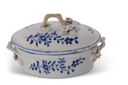 Lowestoft Porcelain Butter Tub and Cover c.1770