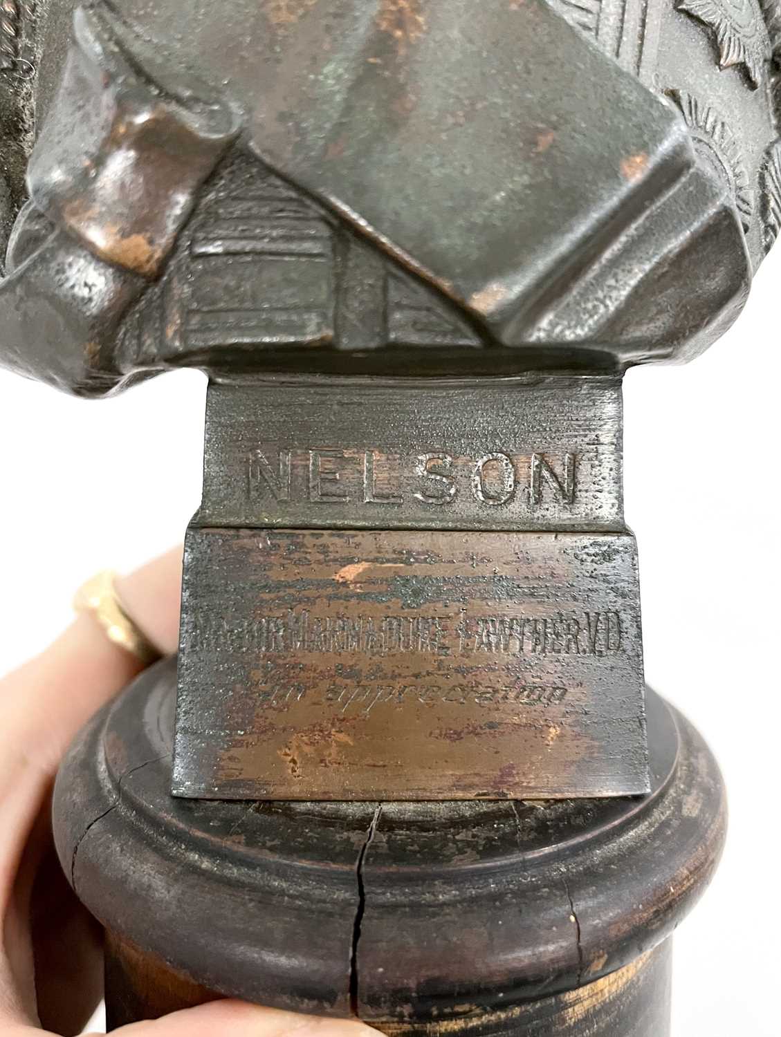 A commemorative copper bust of Lord Nelson inscribed 'Made of Copper from Nelson's Flagships', - Image 3 of 8