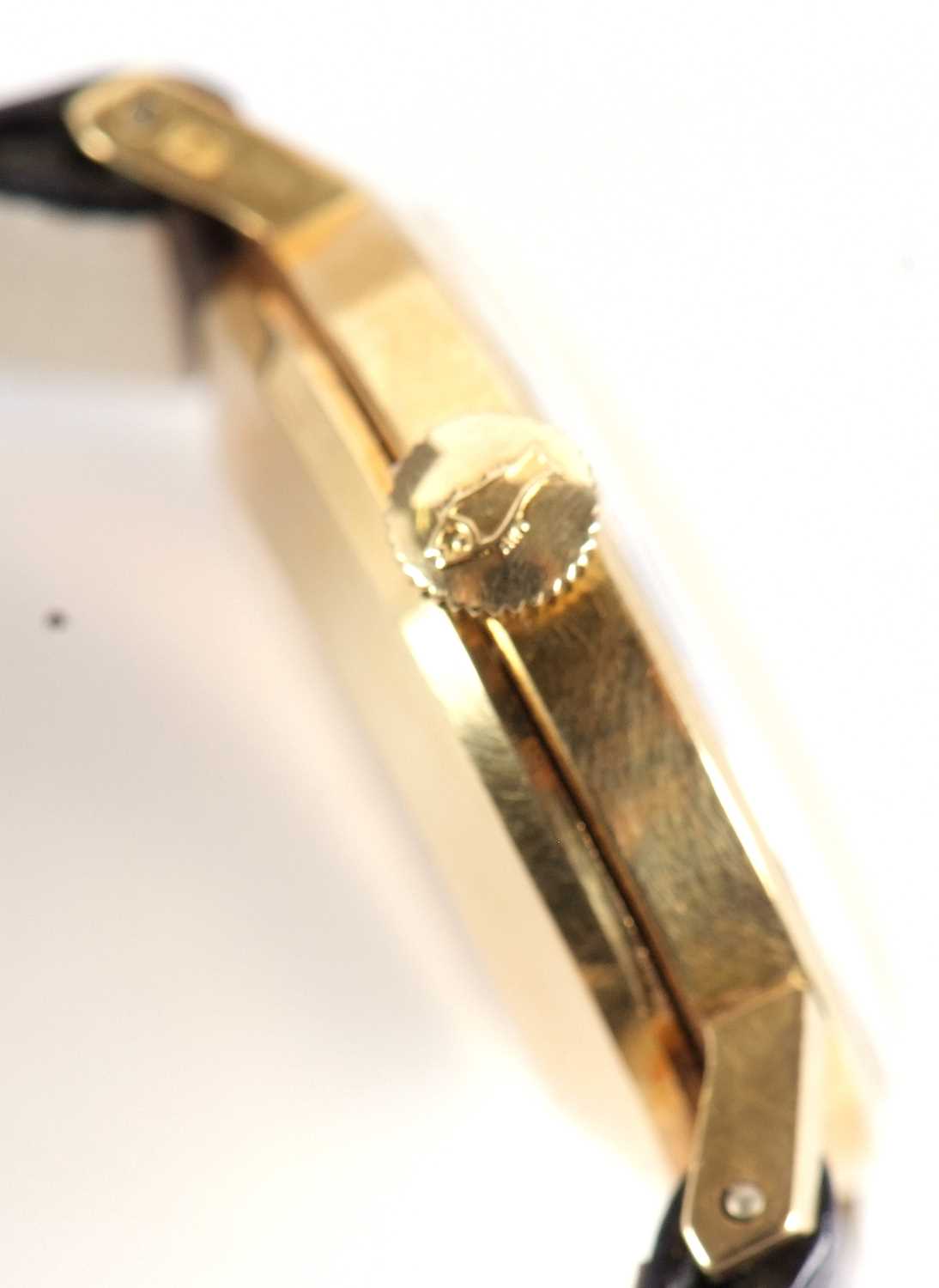 18ct gold ladies International Watch Company (IWC) wristwatch, the case is stamped 750 on each lug - Image 6 of 8