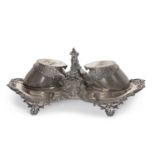 Fine Victorian double bottle ink stand. Featuring two naturalistically engraved and plain hinged lid