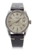 A Rolex Oyster Perpetual Date 1501, the watch has an automatic movement, screw down crown and