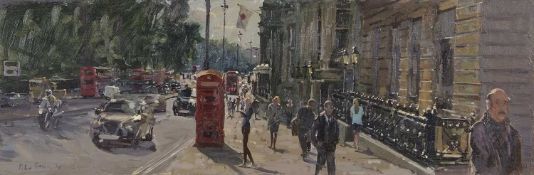 Peter Brown NEAC ROI (British, b.1967) London scene " Towards Hyde Park from Piccadilly", oil on