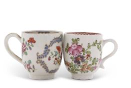 A Lowestoft porcelain coffee cup decorated with floral sprays in Curtis style together with a