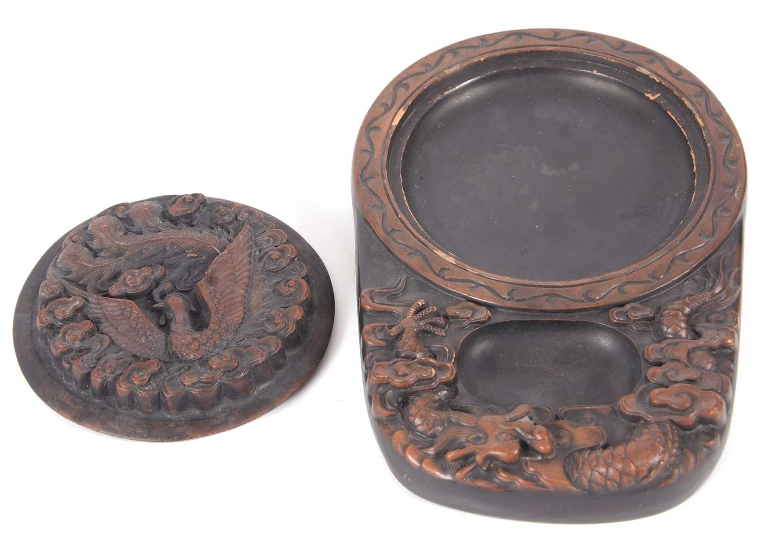 A Chinese carved box and cover, the cover incised with a peacock and the box with a dragon, - Image 7 of 10