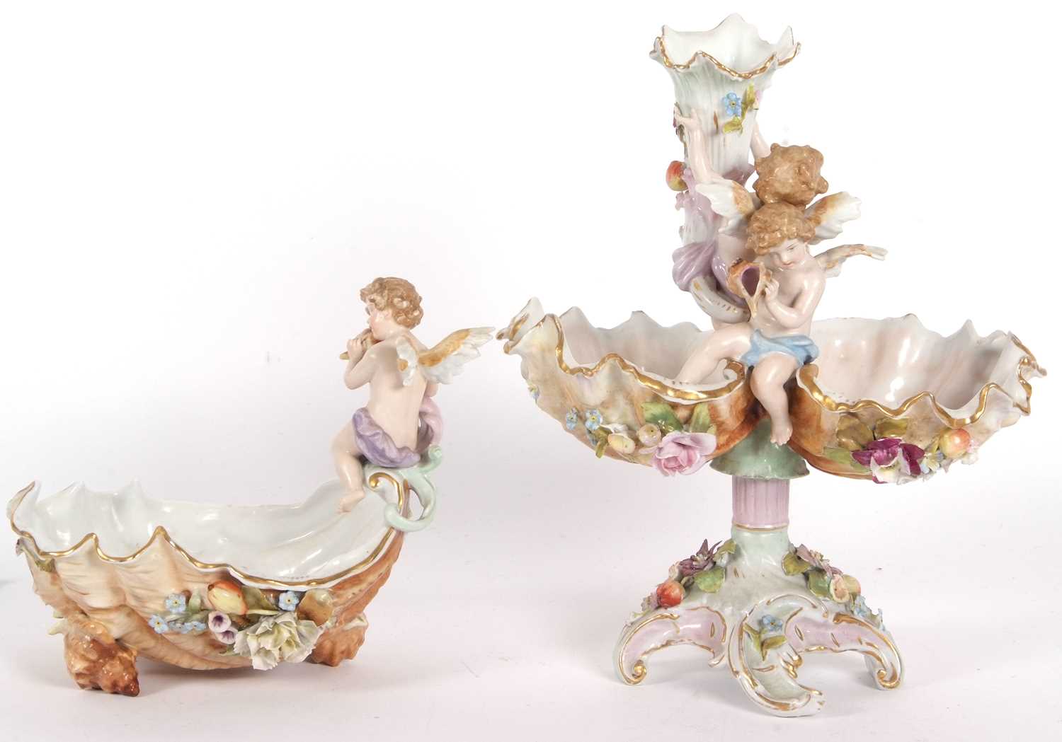 A late 19th Century continental porcelain shell moulded centre piece, the stem with two putti and - Image 5 of 11