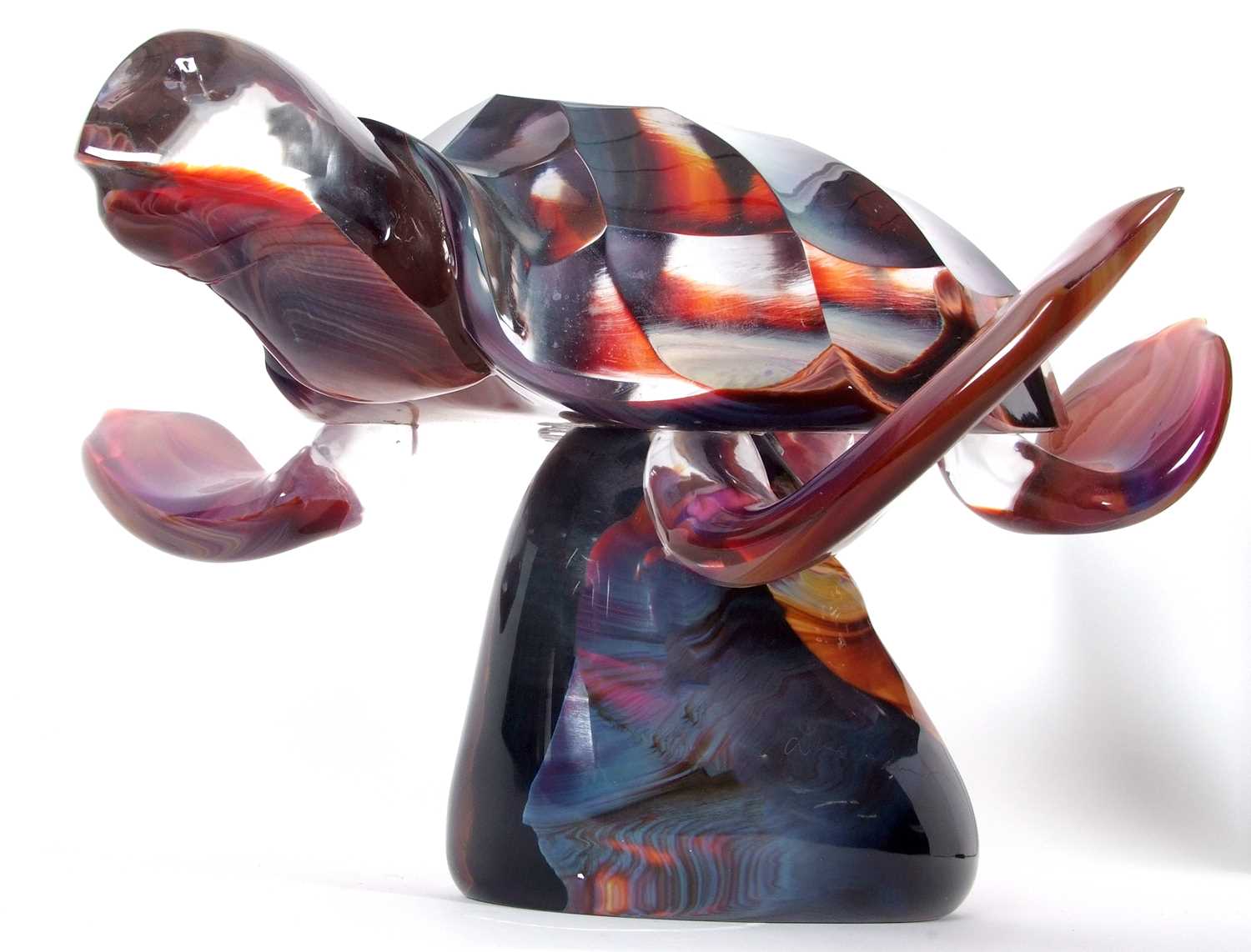 Dino Rosin (1948) - A Murano Calcedonia sculpture of a turtle raised on oval base with artists - Image 6 of 9
