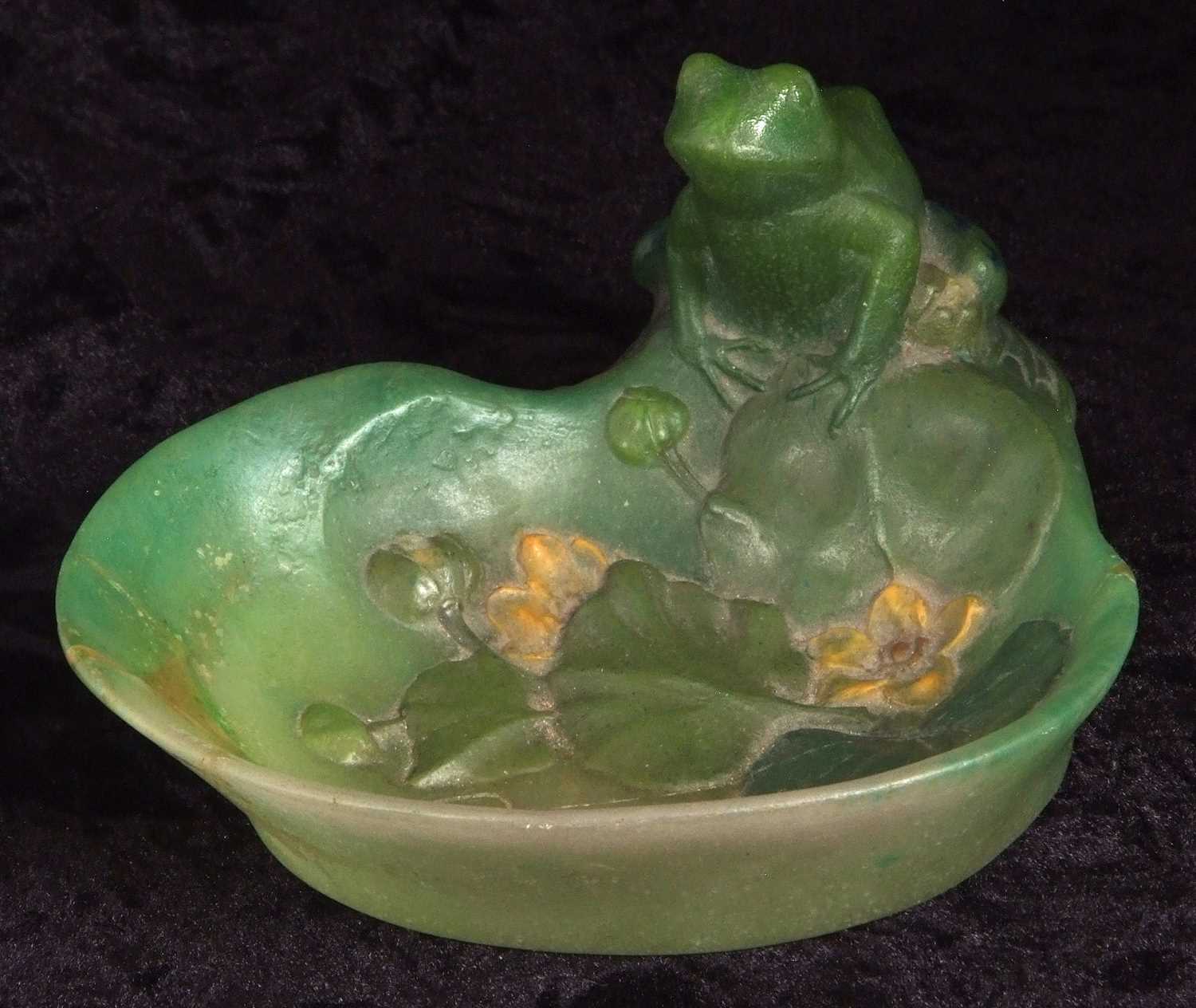 An Almeric Walter pate de verre dish c1920 designed by Henri Berge modelled as a green coloured frog - Image 3 of 11