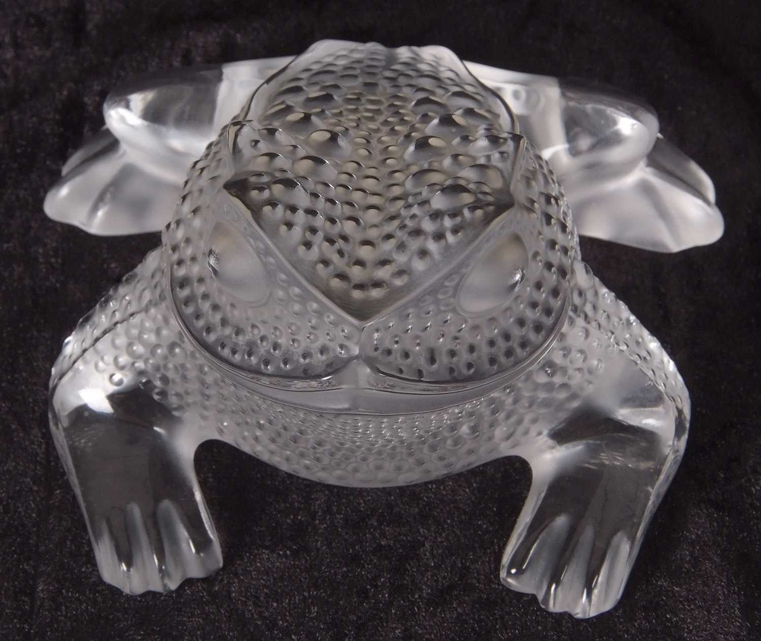 A Modern Lalique model of a frog - Image 5 of 7