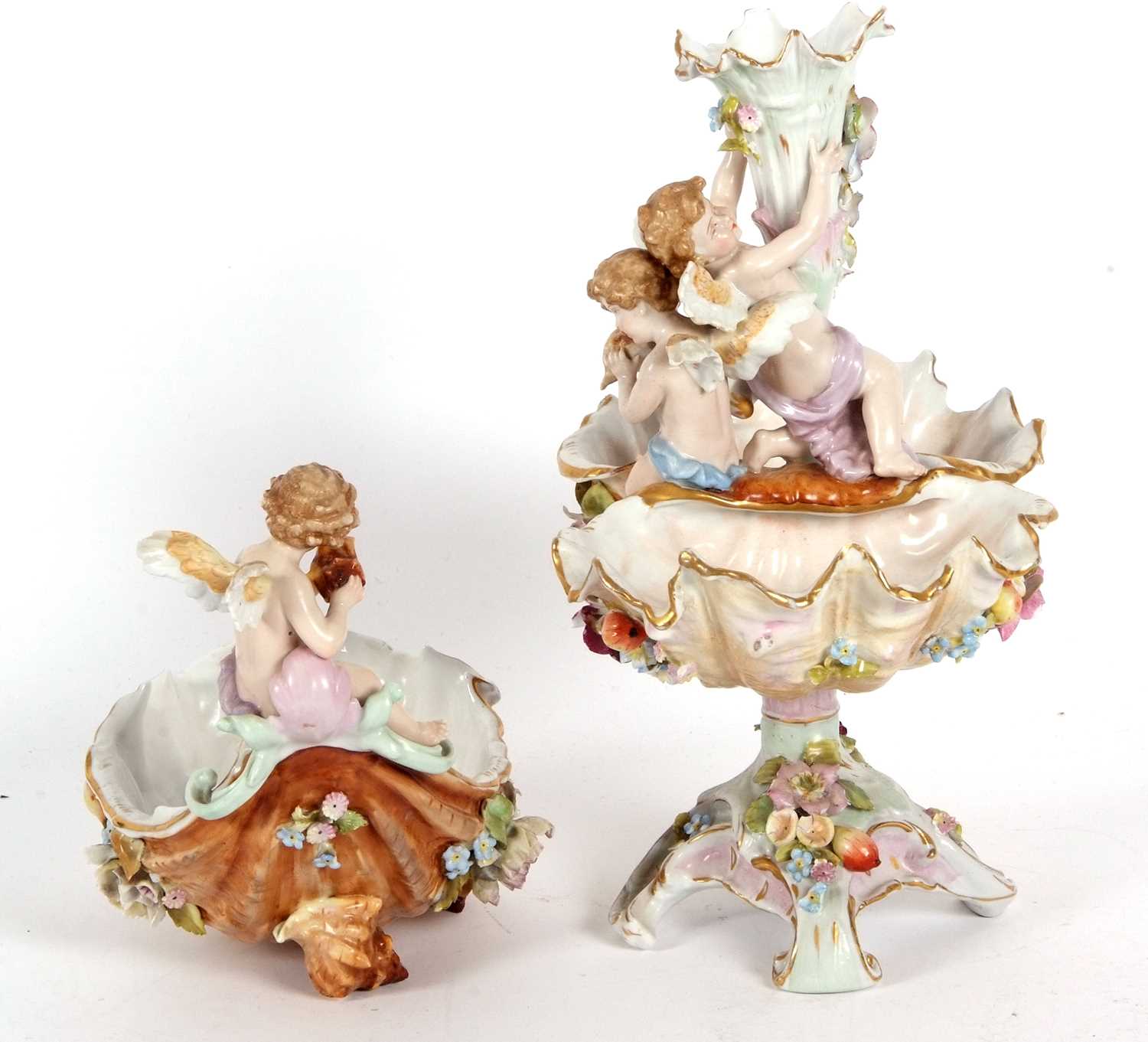 A late 19th Century continental porcelain shell moulded centre piece, the stem with two putti and - Image 6 of 11