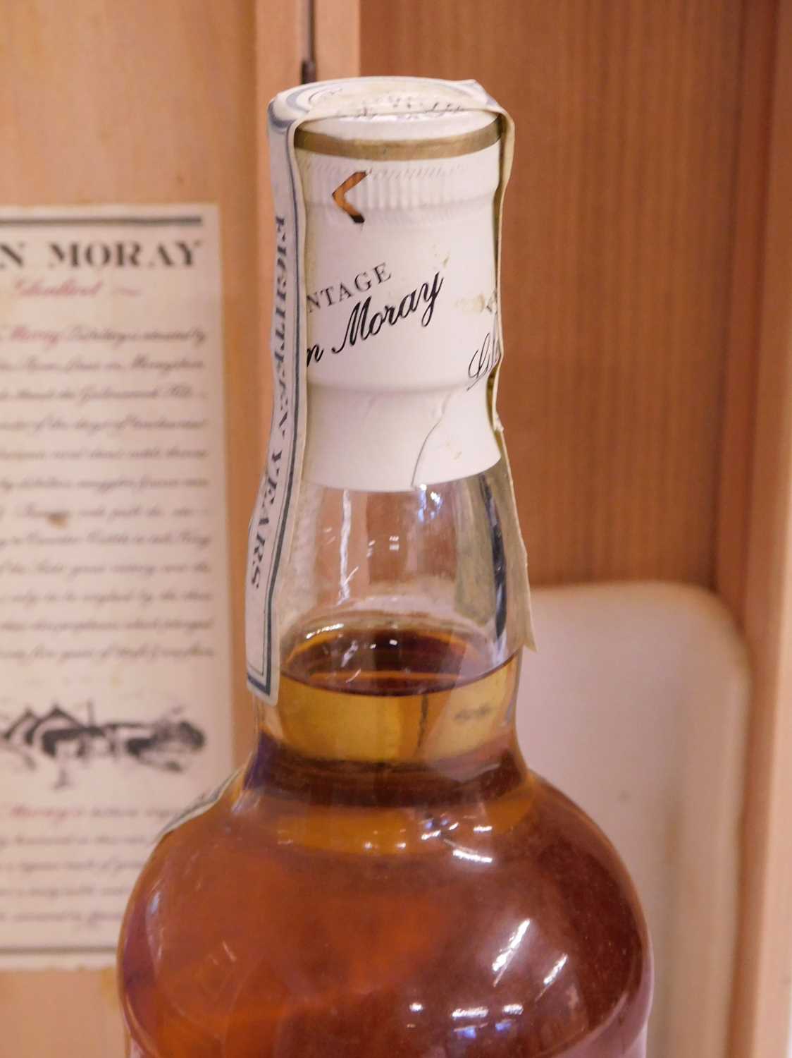 Glen Moray Glenlivet Vintage 1973 Aingle Highland Malt Whisky, 75cl, in original wooden presentation - Image 8 of 10