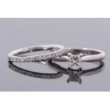 A platinum diamond solitaire ring and matching diamond band, the princess cut diamond, 0.40cts