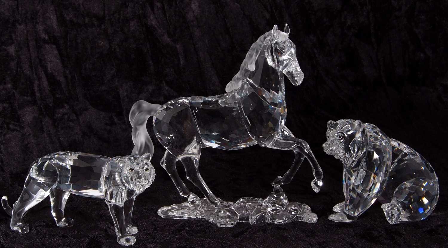 A Swarovski model of a prancing horse on shaped base together with a model of a bear and a tiger, - Image 5 of 9