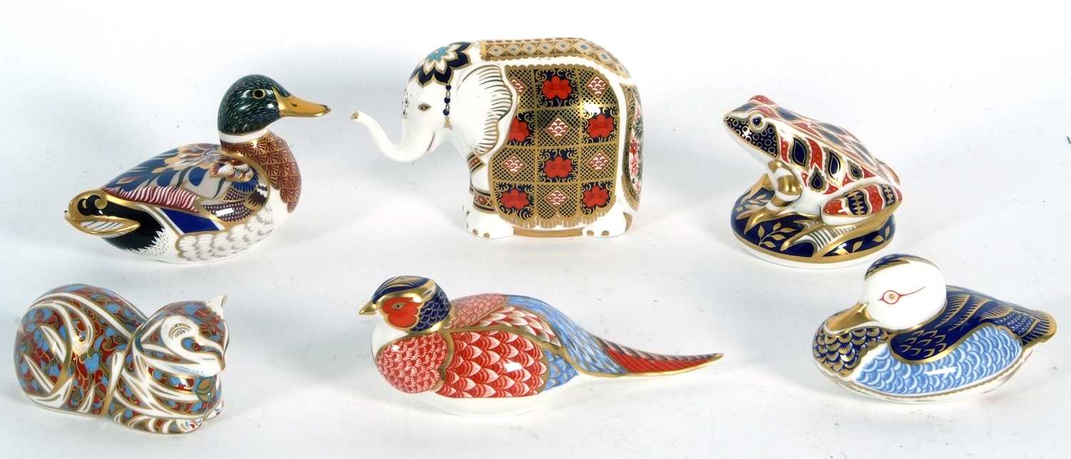 Group of Royal Crown Derby Paperweights comprising, an elephant (stopper lacking), cat, frog, two - Image 2 of 4