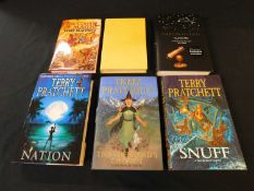 Terry PRATCHETT, six various DIscworld novels, see photograph.
