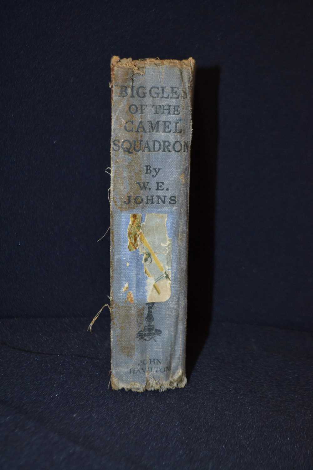 W E JOHNS: BIGGLES OF THE CAMEL SQUADRON, London, John Hamilton Ltd, 1936, First edition original - Image 4 of 5