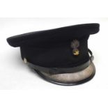 Post WWII Hon Artillery Company London peak cap with bullion bomb and gilt script badge with