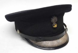 Post WWII Hon Artillery Company London peak cap with bullion bomb and gilt script badge with