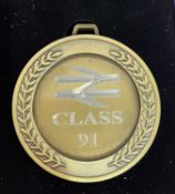 A commemorative gold award medal to 91104 The Red Arrows BN