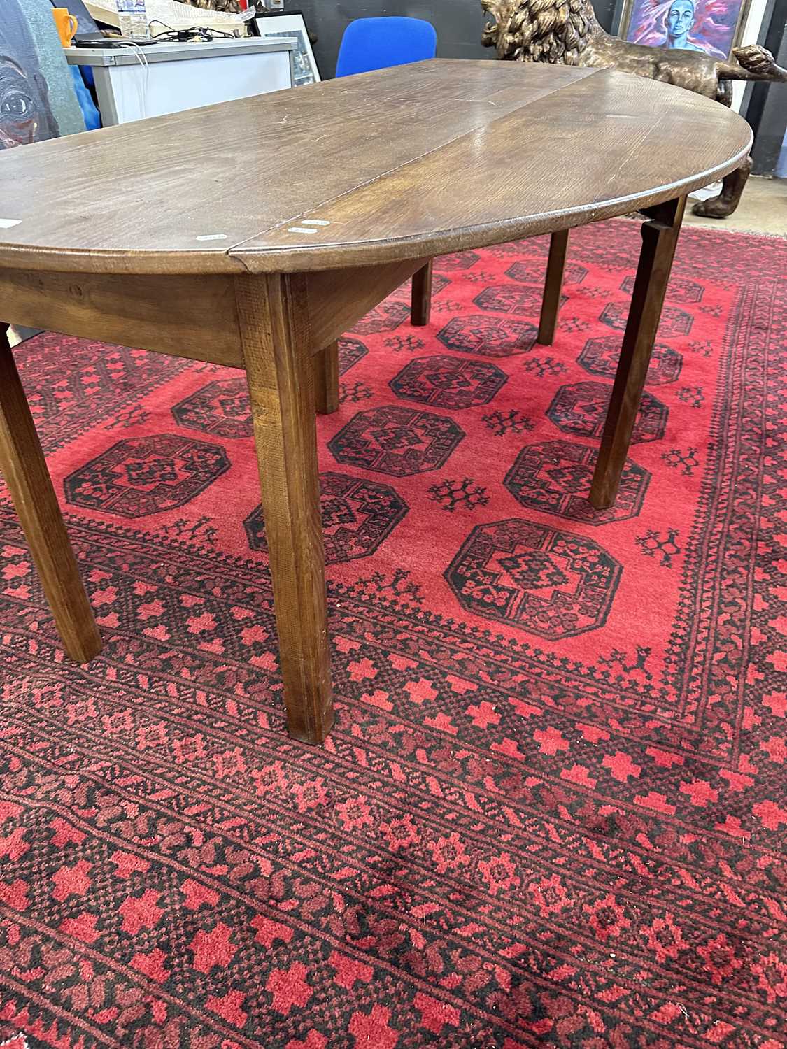 20th Century large oval oak wake style table, 198cm wide - Image 4 of 5