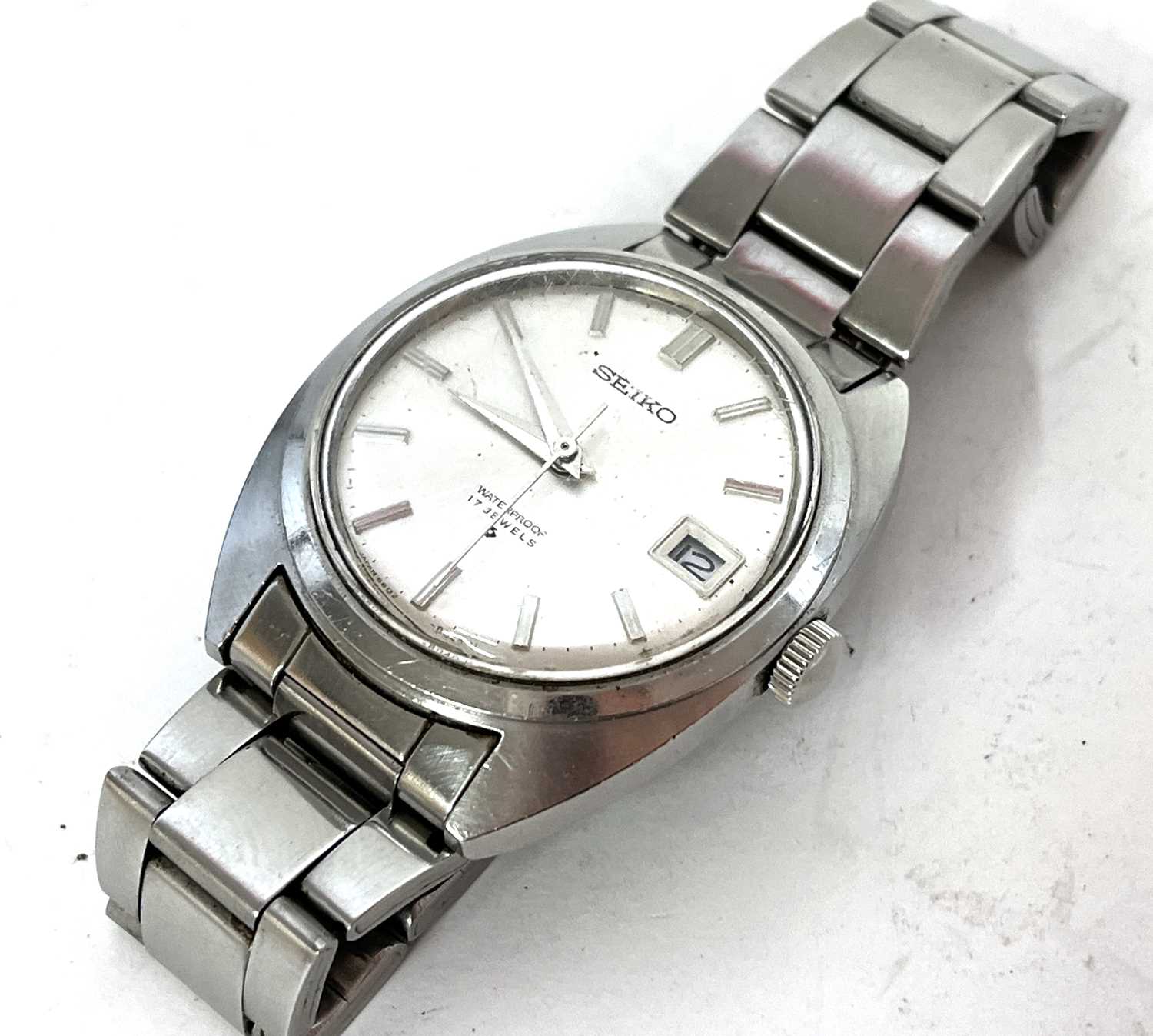 A Seiko 6602-8040 stainless steel gents watch, the watch has a manually crown wound movement with - Image 4 of 5