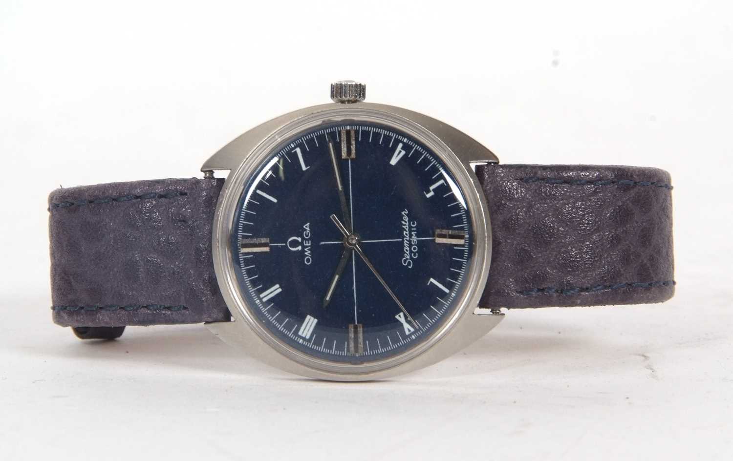 An Omega Seamaster Cosmic gents wristwatch, the watch has a manually crown wound movement and - Image 2 of 4