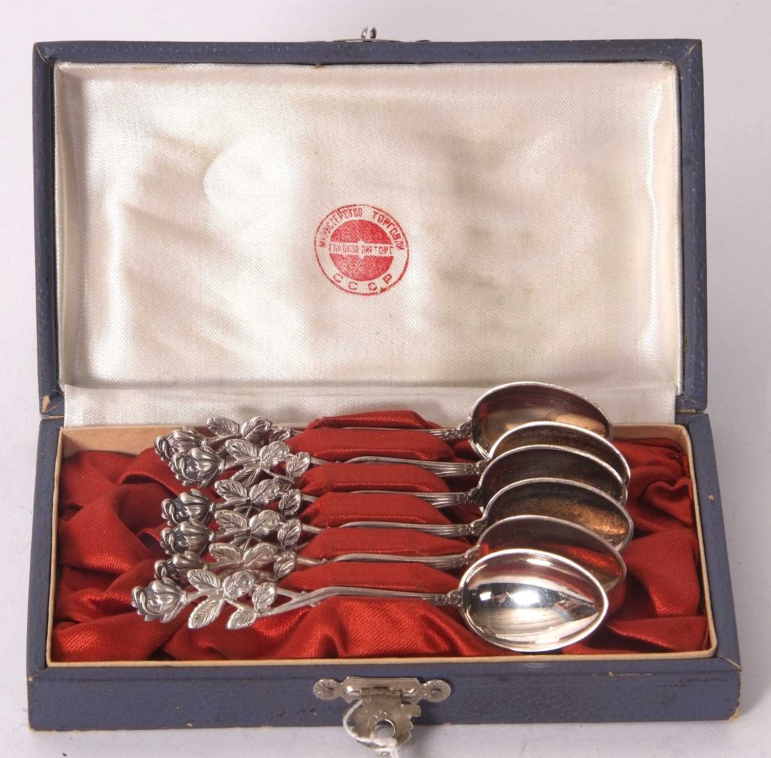 A cased set of six silver Russian teaspoons with decorative floral and leaf handles, the bowls - Image 2 of 3